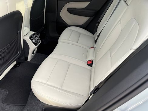 New 2026 Volvo XC40 B5 Plus w/ Protection Package Premier image 21