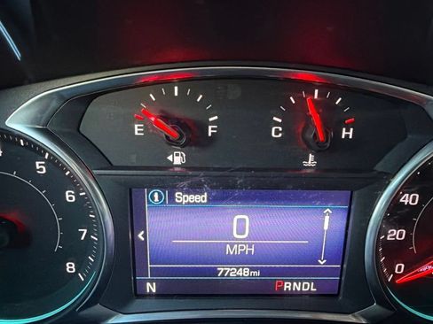 Used 2019 Chevrolet Equinox LT FWD image 8