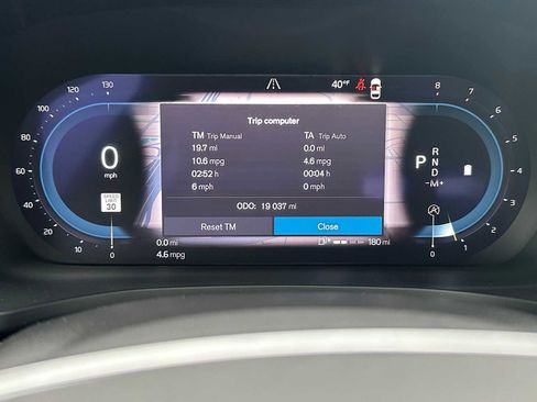 Certified 2025 Volvo S60 B5 Plus image 25