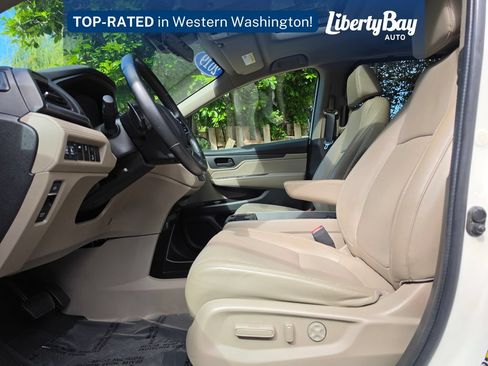 Used 2019 Honda Odyssey EX-L image 11