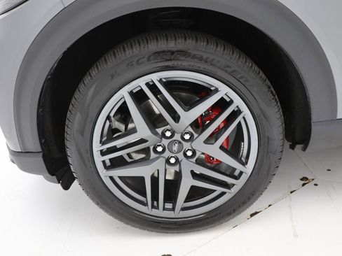 Used 2025 Ford Explorer ST-Line w/ ST-Line Street Pack image 11