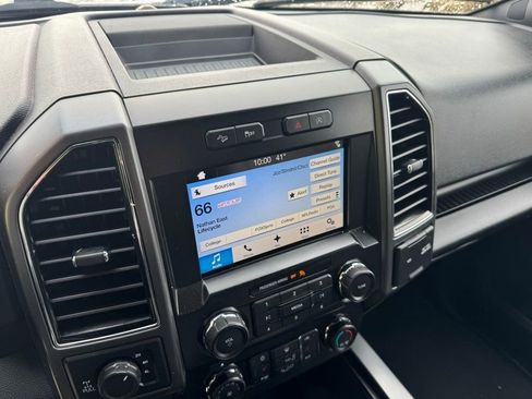 Used 2018 Ford F150 XLT w/ Equipment Group 302A Luxury image 8