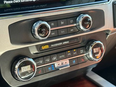 Used 2022 Ford F250 King Ranch w/ Chrome Package image 26