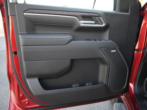 New 2026 GMC Sierra 1500 SLT w/ SLT Premium Plus Package image 12