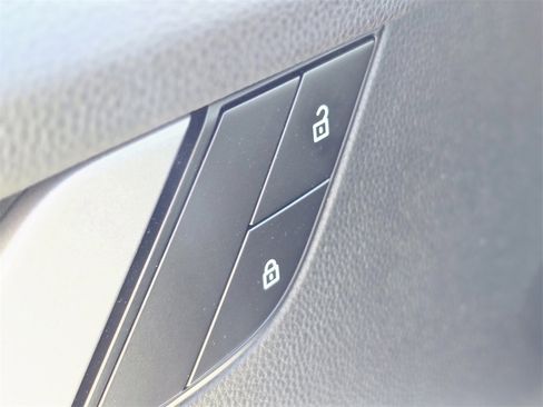 Used 2022 Porsche 911 Carrera 4S image 12