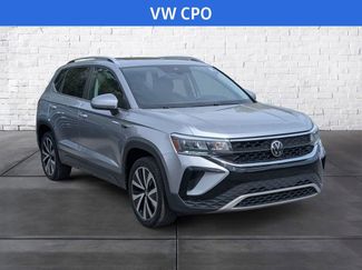 Certified 2023 Volkswagen Taos SE w/ Panoramic Sunroof Package video 1