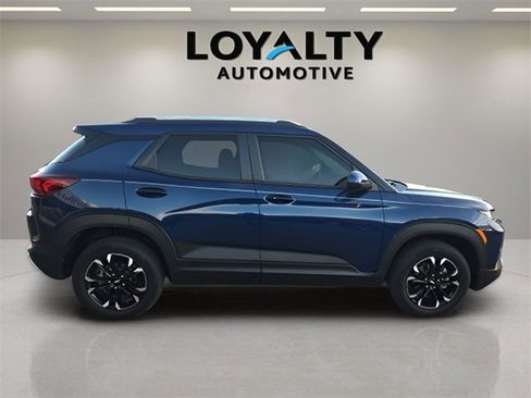 Used 2023 Chevrolet TrailBlazer LT w/ Convenience Package image 6