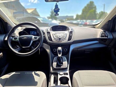 Used 2013 Ford Escape SE AWD/4WD image 15