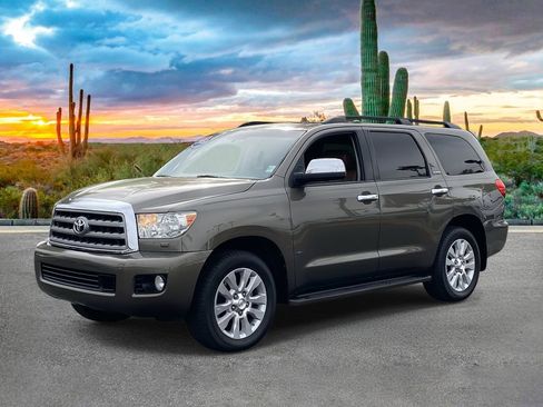 Used 2015 Toyota Sequoia Platinum image 7