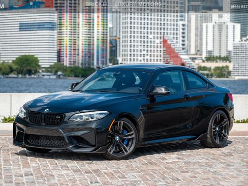 Used 2018 BMW M2 image 2