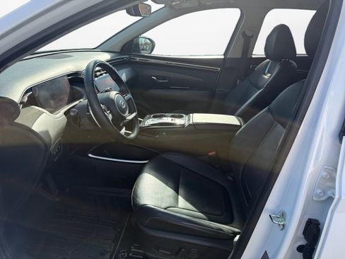 Used 2022 Hyundai Tucson Limited image 11