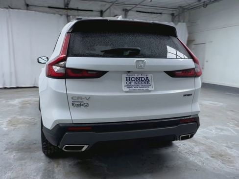 Used 2025 Honda CR-V Sport image 7