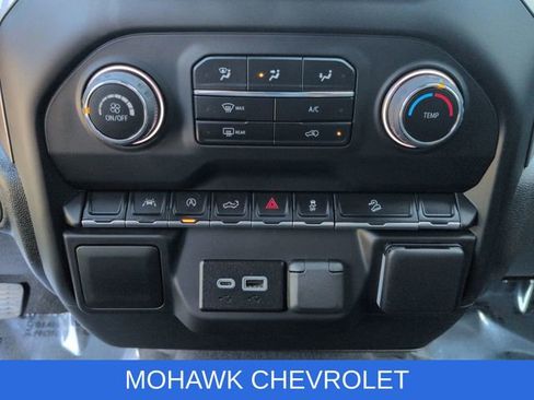 Used 2024 Chevrolet Silverado 1500 Custom Trail Boss AWD/4WD image 19