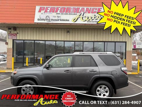 Used 2018 Toyota 4Runner SR5 Premium image 3