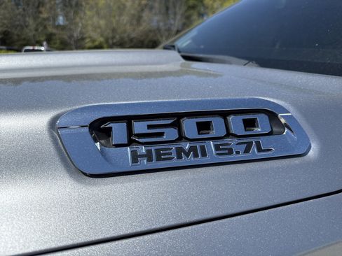 Used 2020 RAM 1500 Laramie image 12