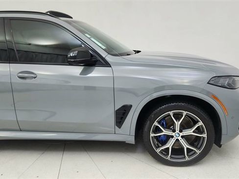 Used 2024 BMW X5 M60i image 7