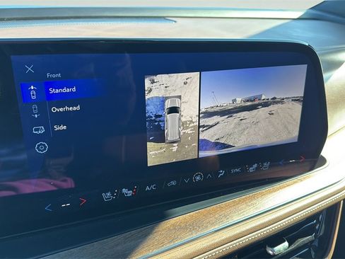 Used 2025 Chevrolet Tahoe High Country image 33