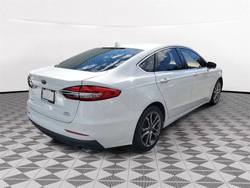 Used 2019 Ford Fusion SEL image 5