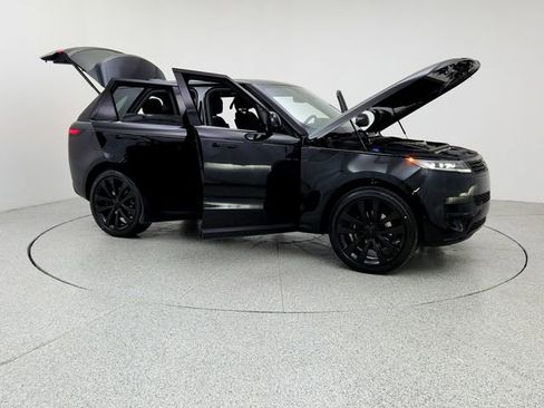 New 2026 Land Rover Range Rover Sport SE image 10