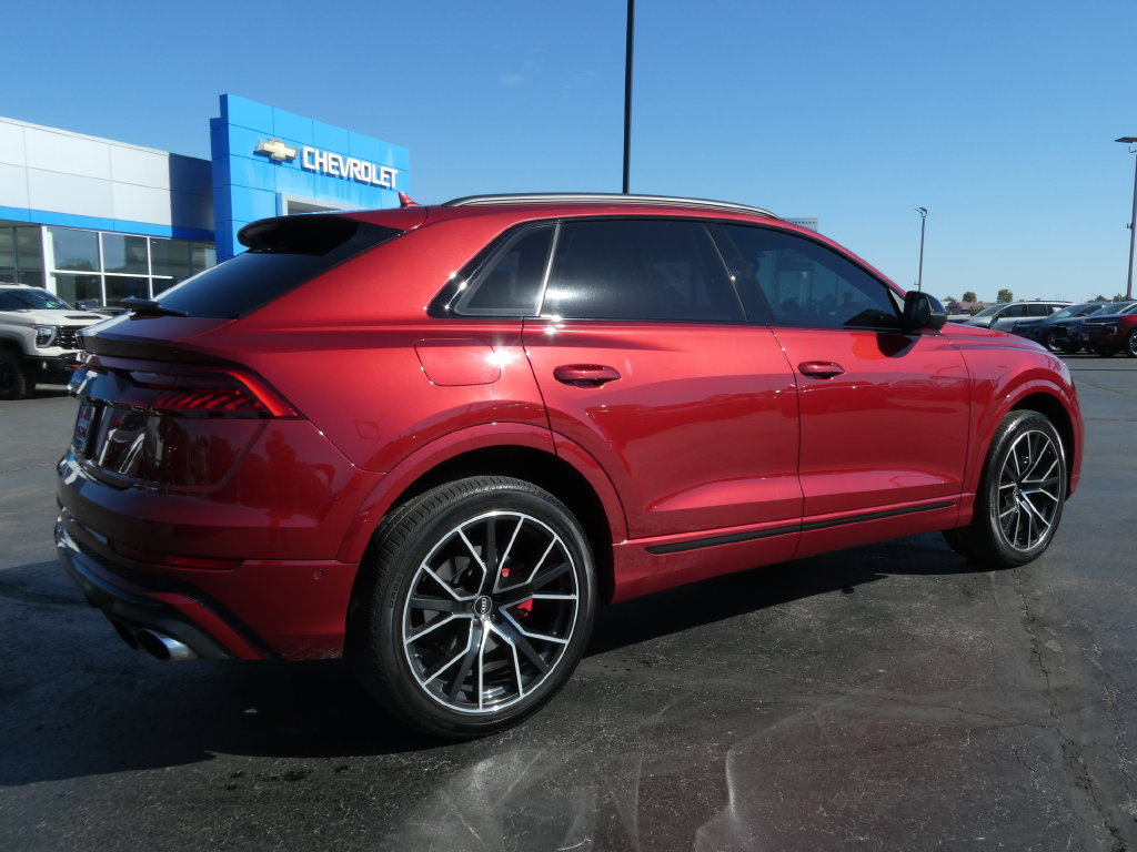 Used 2022 Audi SQ8 Prestige AWD/4WD image 5