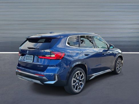 Certified 2025 BMW X1 xDrive28i image 3