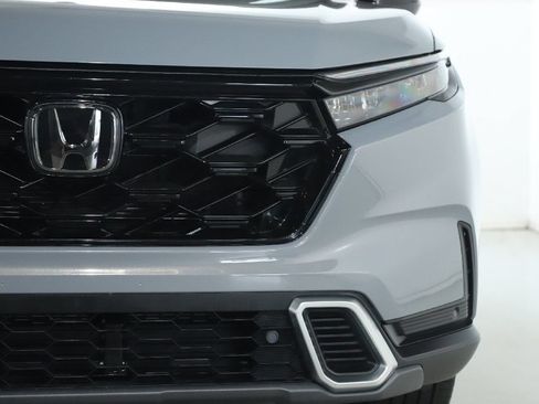 Used 2025 Honda CR-V Sport Touring image 8
