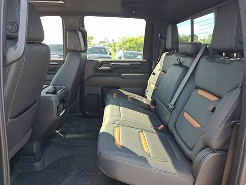 Used 2026 GMC Sierra 2500 AT4 w/ AT4 Premium Plus Package AWD/4WD image 21