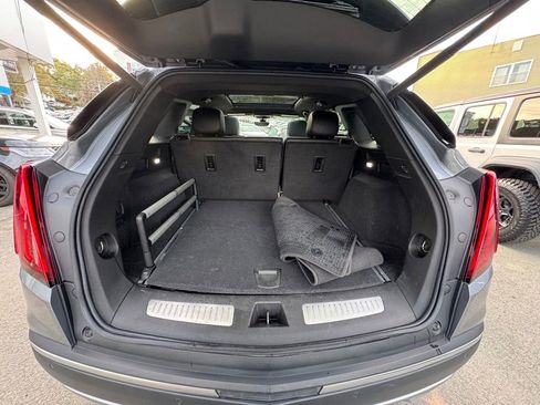 Used 2022 Cadillac XT5 Premium Luxury w/ Technology Package image 11