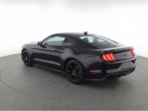 Used 2020 Ford Mustang GT w/ Black Accent Package RWD image 3