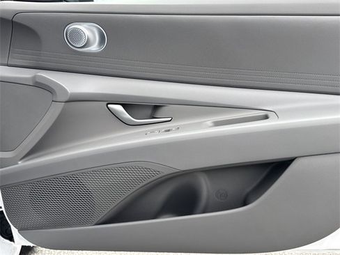 New 2026 Hyundai Elantra Blue image 14