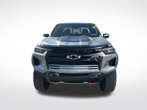 Used 2024 Chevrolet Colorado ZR2 w/ ZR2 Convenience Package III AWD/4WD image 10