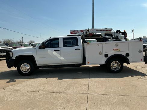 Used 2017 GMC Sierra 3500 4x4 Crew Cab w/ Sierra Convenience Package image 1