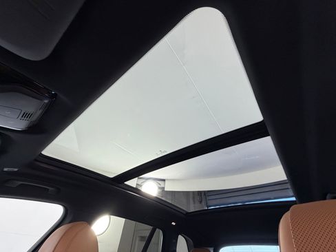 Certified 2024 BMW X5 sDrive40i w/ Premium Package image 15