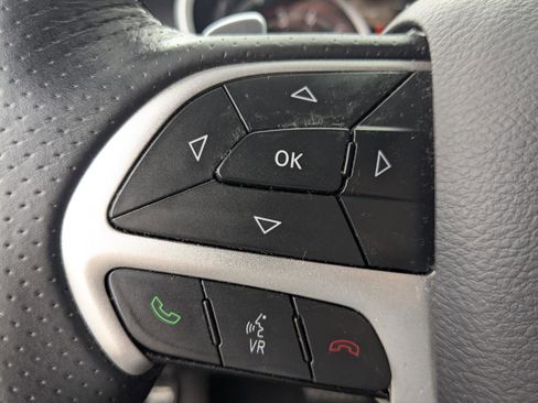 Used 2017 Dodge Challenger R/T Scat Pack w/ Leather Interior Group image 18