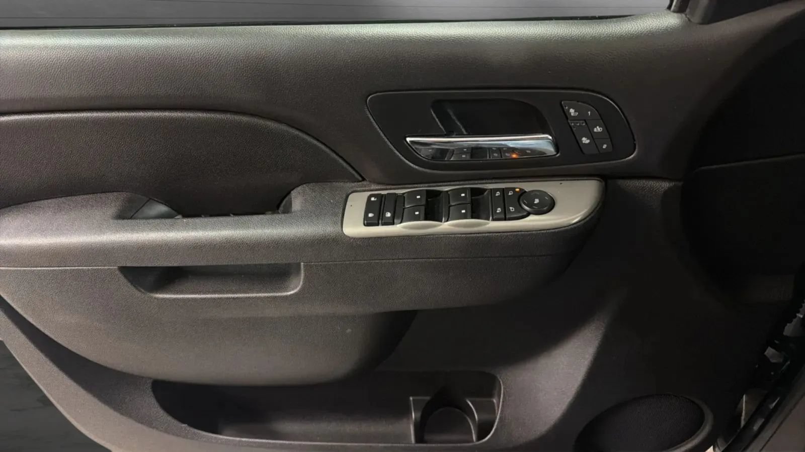 Used 2012 Chevrolet Silverado 1500 LTZ w/ LTZ Plus Package RWD image 16