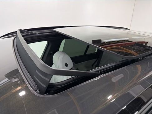 Used 2025 BMW X5 xDrive40i w/ Executive Package image 27