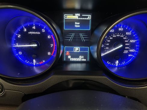 Used 2017 Subaru Legacy 2.5i Limited AWD/4WD image 19