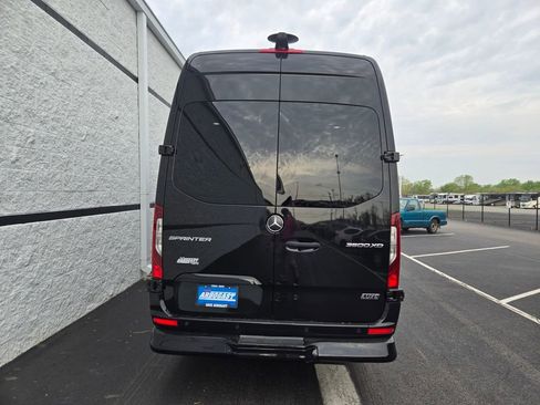 New 2024 Mercedes-Benz Sprinter 3500 image 10