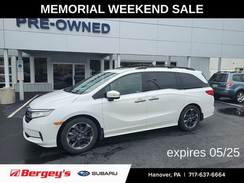Used 2022 Honda Odyssey Elite image 1