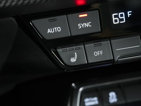 Certified 2024 Audi RS 3 image 27