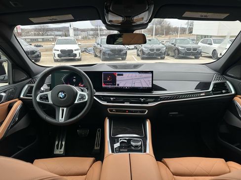 Used 2025 BMW X6 M60i image 22