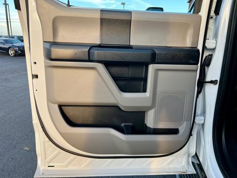 Used 2018 Ford F250 XL w/ Power Equipment Group image 31