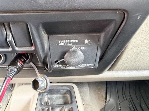 Used 2003 Jeep Wrangler SE AWD/4WD image 13
