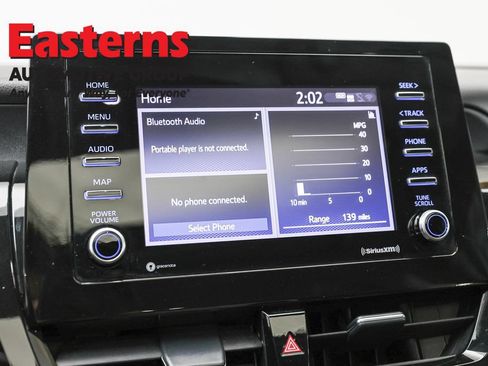Used 2024 Toyota Camry SE w/ Cold Weather Package FWD image 18