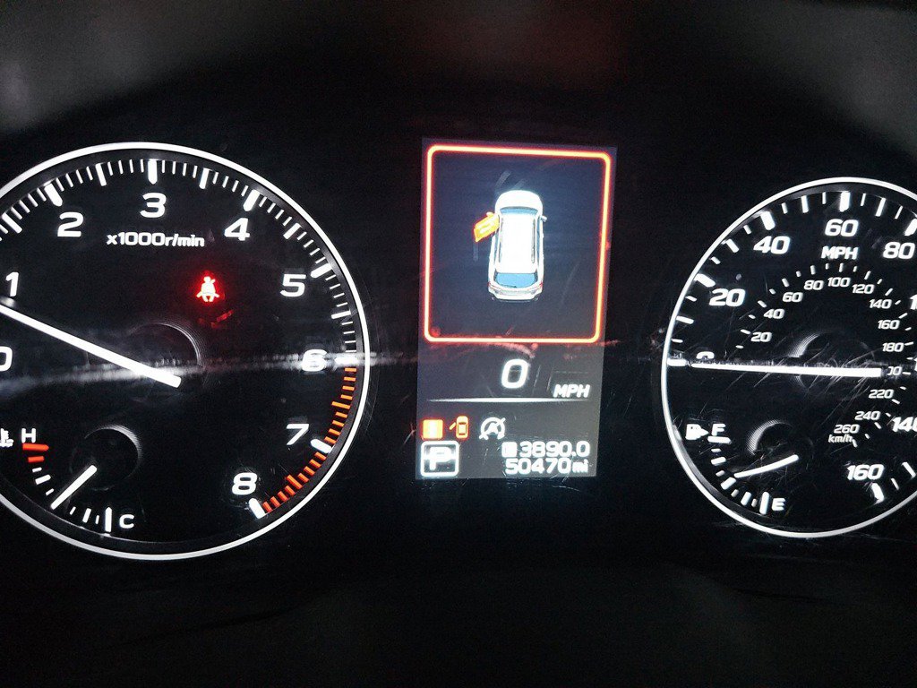 Used 2025 Subaru Outback Premium AWD/4WD image 12