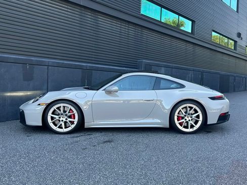 Certified 2026 Porsche 911 Carrera GTS RWD image 7