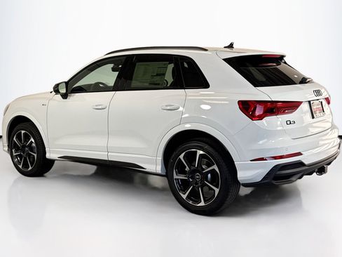 New 2025 Audi Q3 2.0T Premium Plus image 7