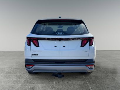 New 2025 Hyundai Tucson SE