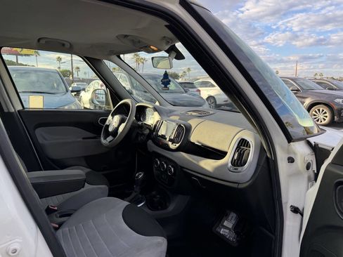 Used 2014 FIAT 500L Easy image 22