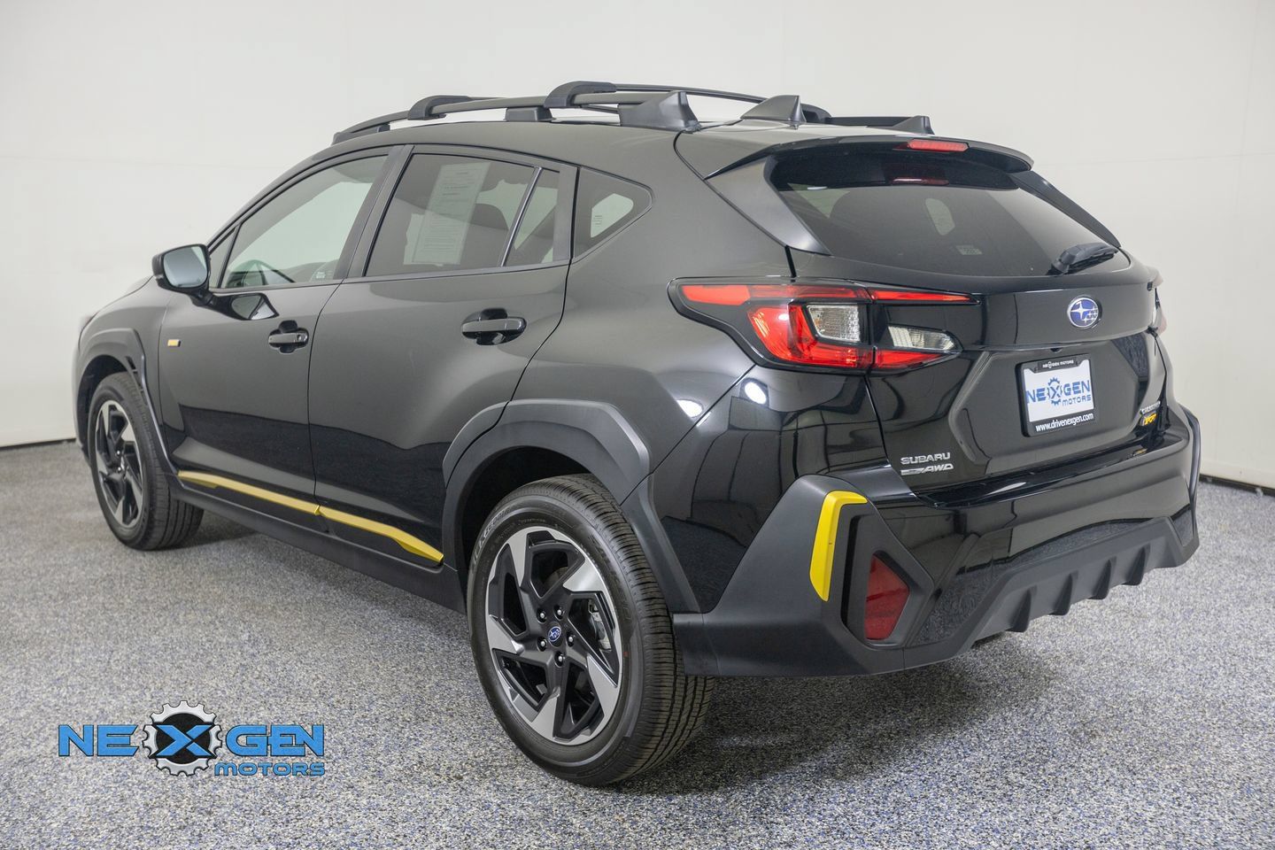 Used 2024 Subaru Crosstrek 2.5i Sport AWD/4WD image 6